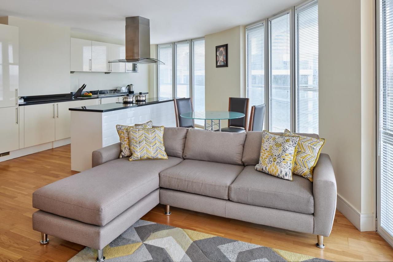 Saco Canary Wharf - Trinity Tower 런던 외부 사진